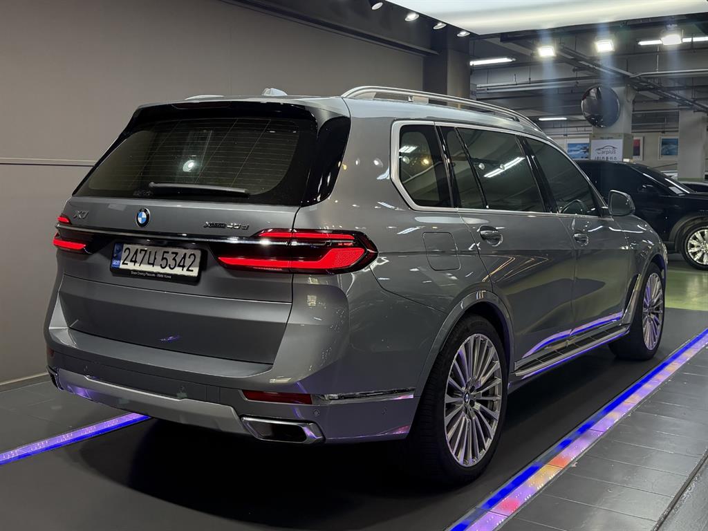 BMW X7 - Vista 2