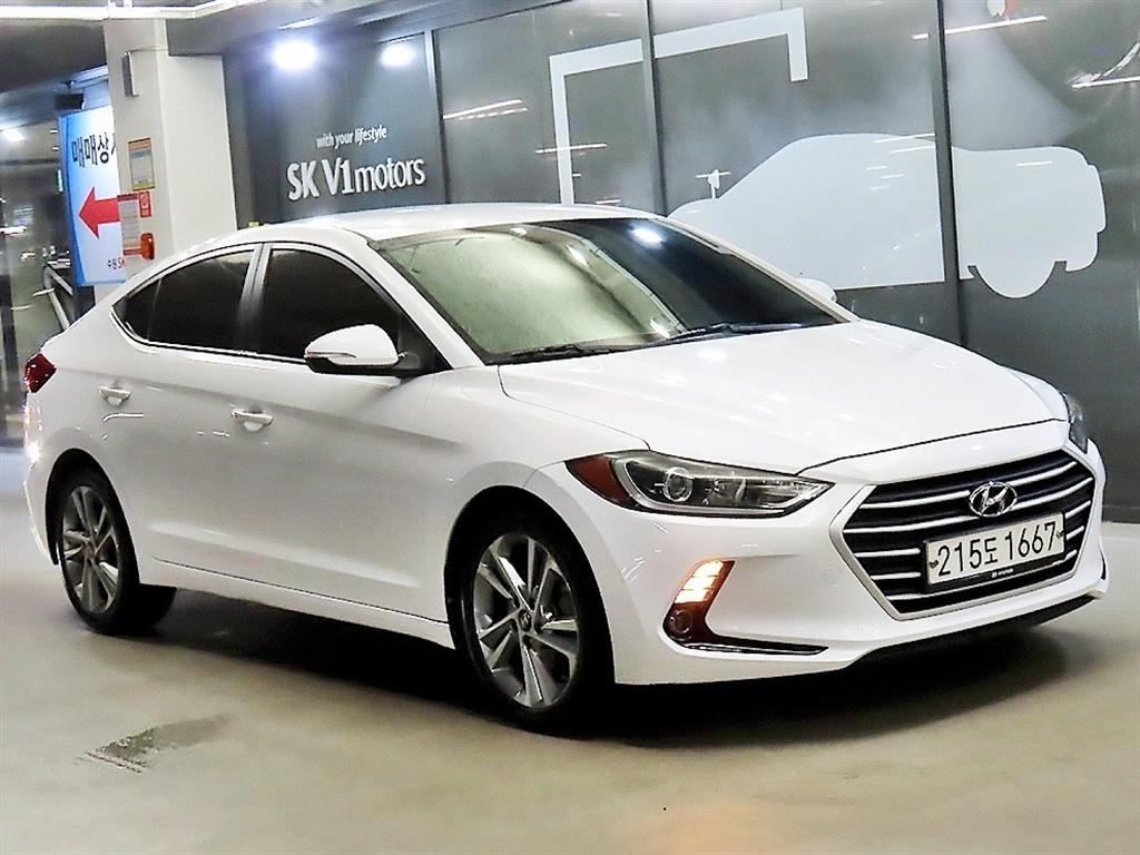 HYUNDAI Avante