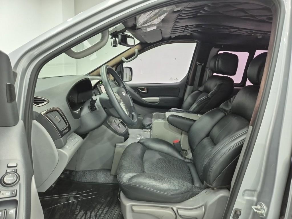 HYUNDAI Starex 2013 Plateado - Importación desde Corea - HF Imports Iquique - Foto 13