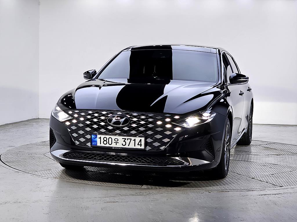 HYUNDAI Grandeur - Vista 2