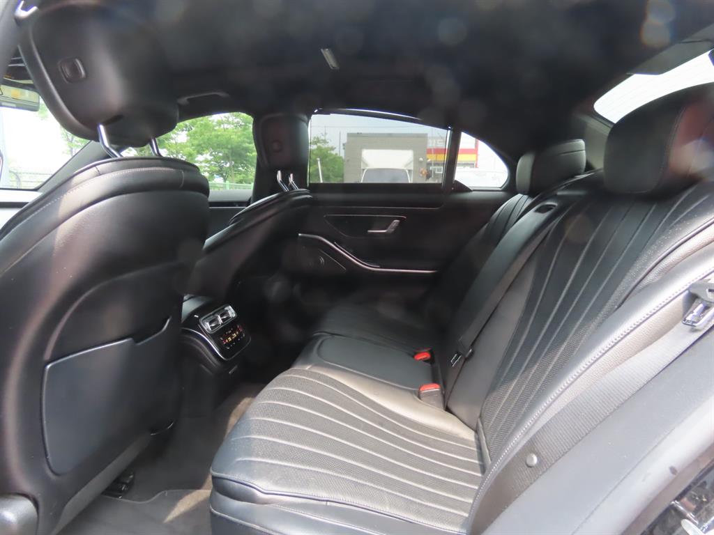Mercedes Benz S Class - Vista 9