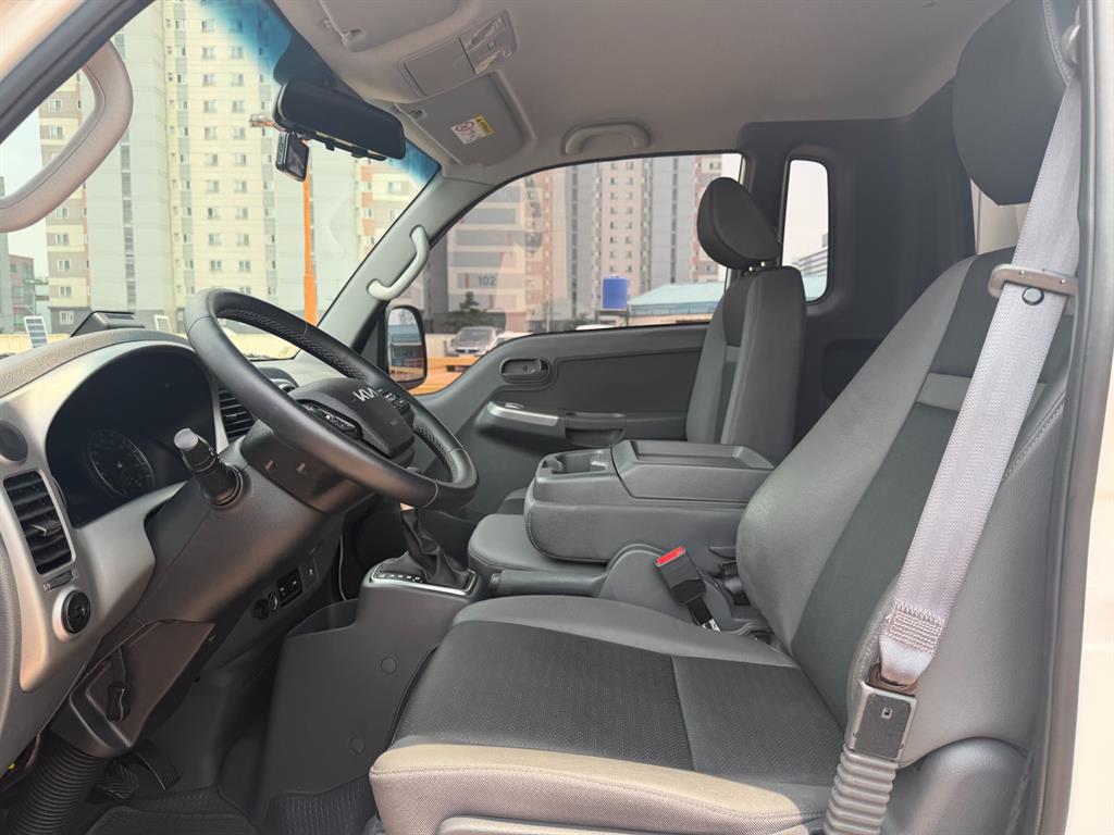 Small Truck Cargo (small) 2026 Blanco - Importación desde Corea - HF Imports Iquique - Foto 14