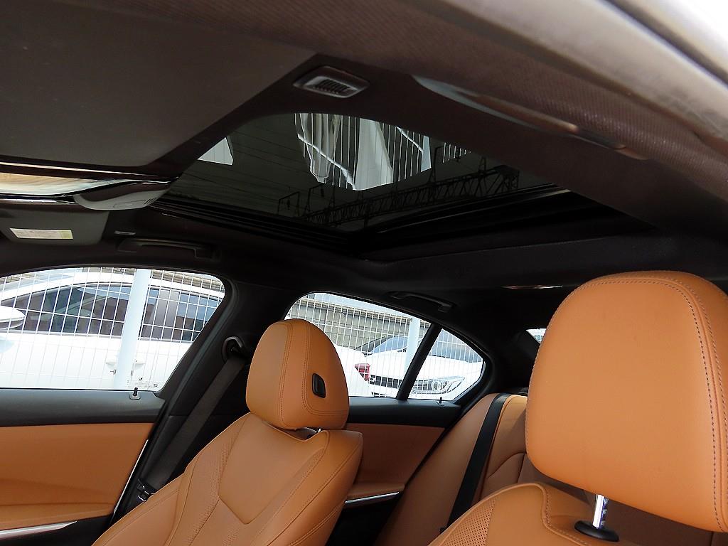 BMW 3 series 2022 Blanco - Importación desde Corea - HF Imports Iquique - Foto 20