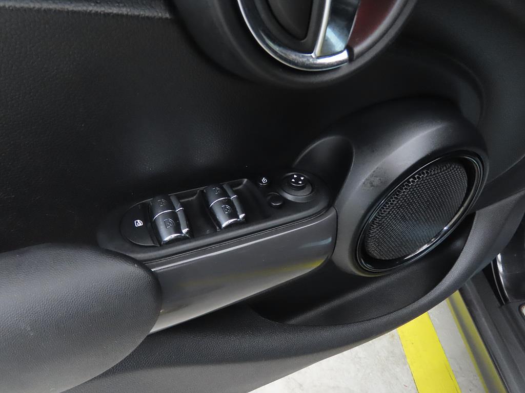 Mini Cooper 2017 Negro - Importación desde Corea - HF Imports Iquique - Foto 18