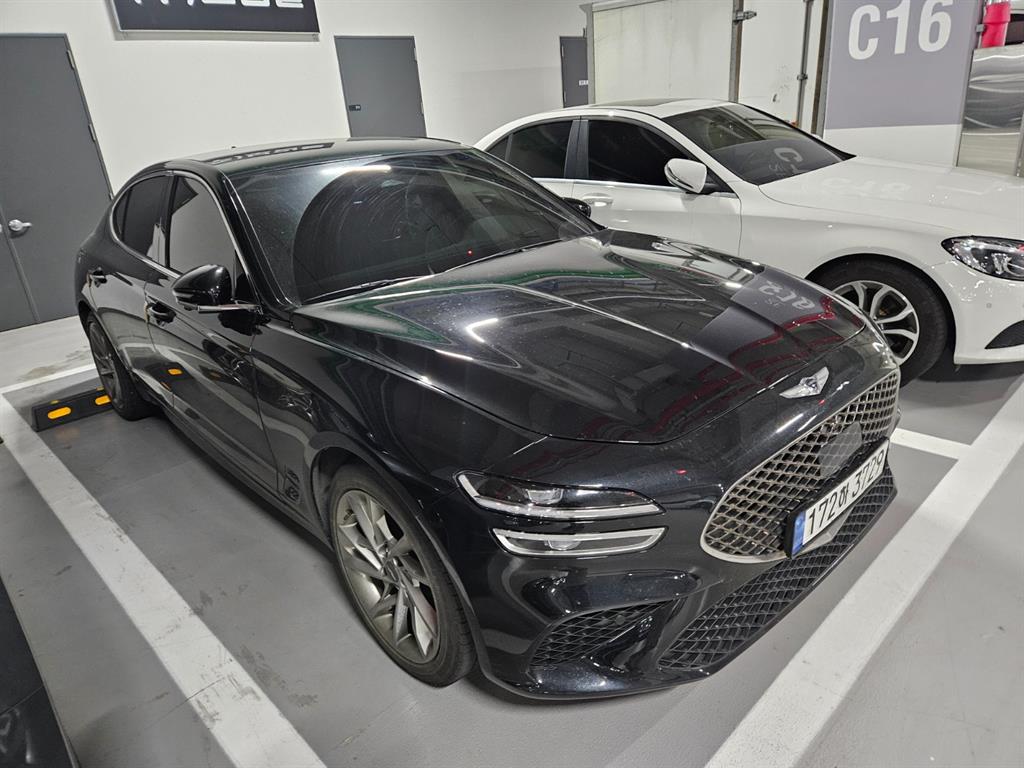 Genesis G70 - Vista 2