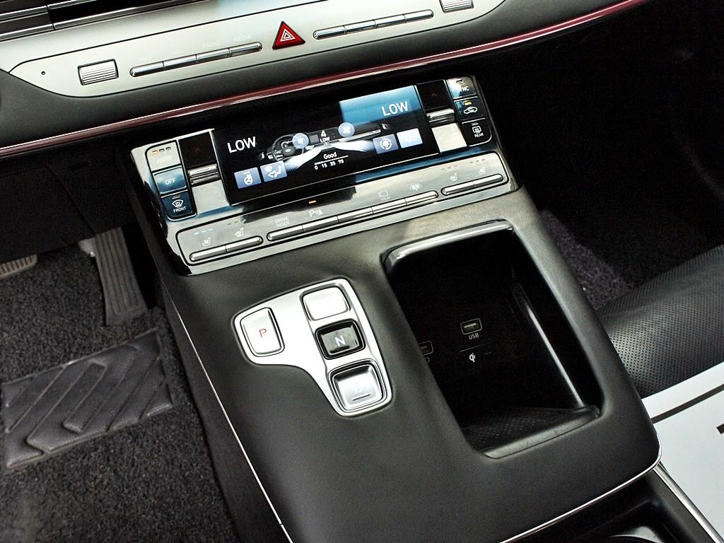 HYUNDAI Grandeur 2020 Negro - Importación desde Corea - HF Imports Iquique - Foto 13