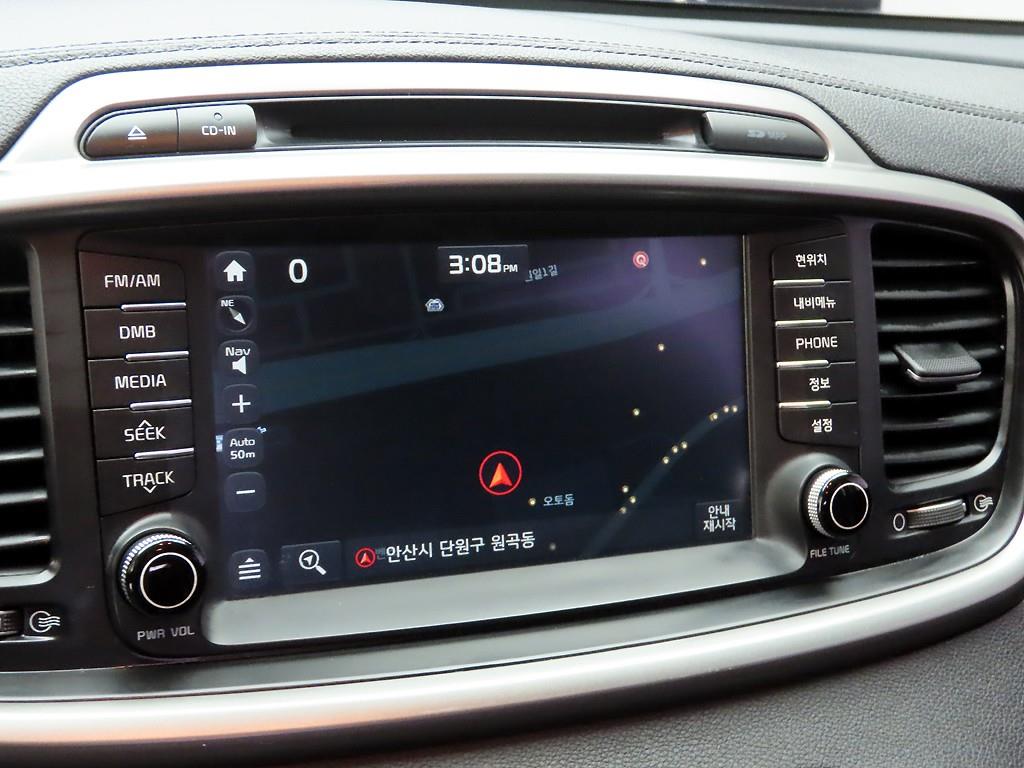 KIA Sorento - Vista 11