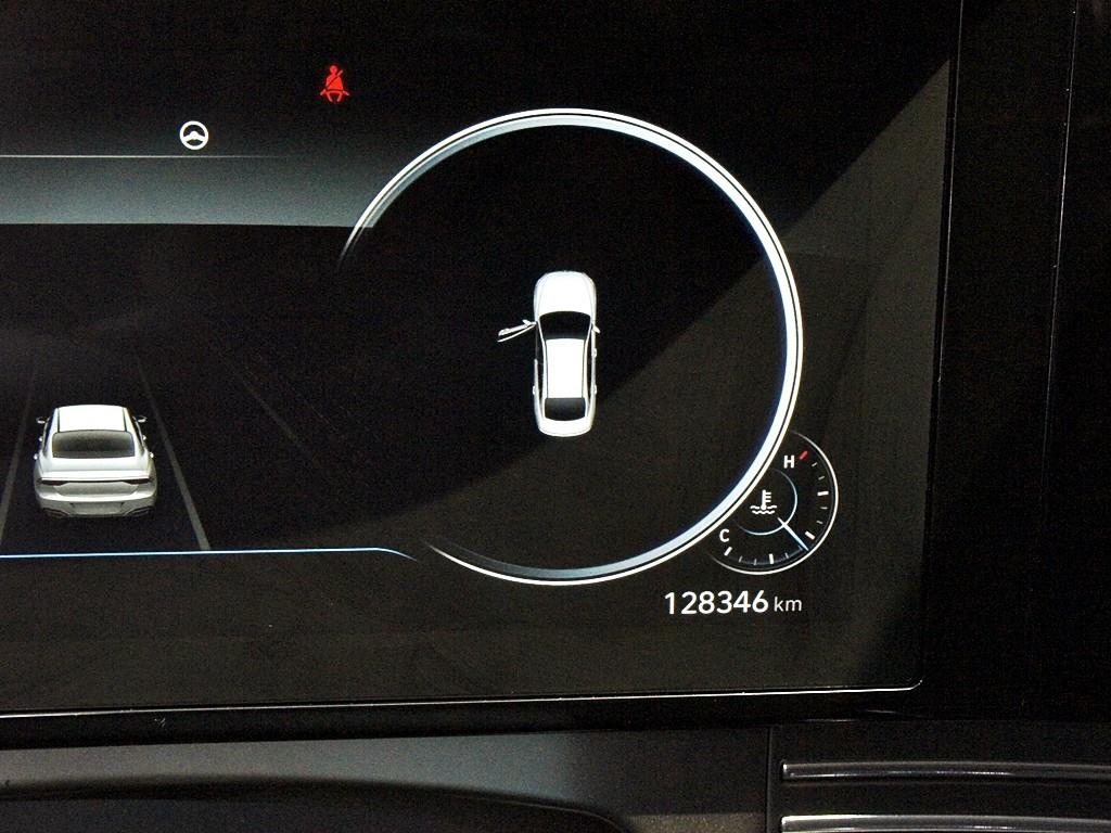 HYUNDAI Grandeur - Vista 11
