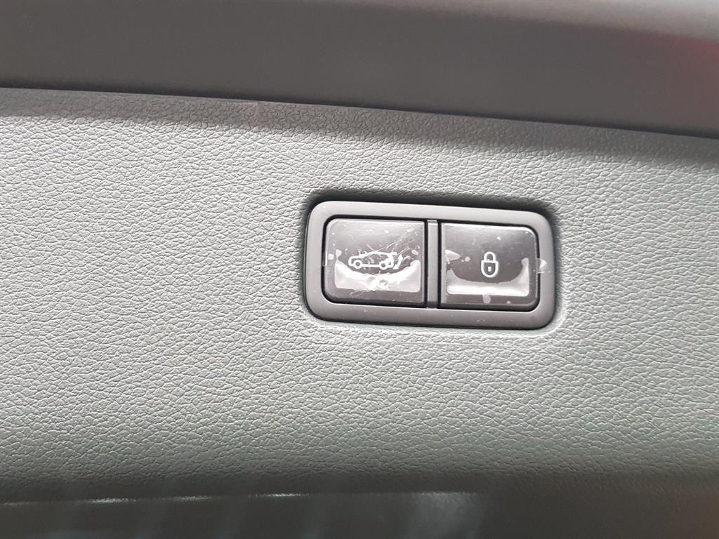 Genesis GV80 - Vista 9