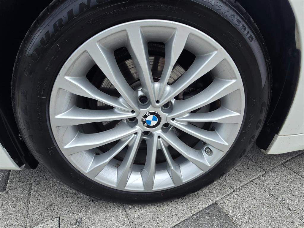 BMW 5 Series 2018 Blanco - Importación desde Corea - HF Imports Iquique - Foto 14
