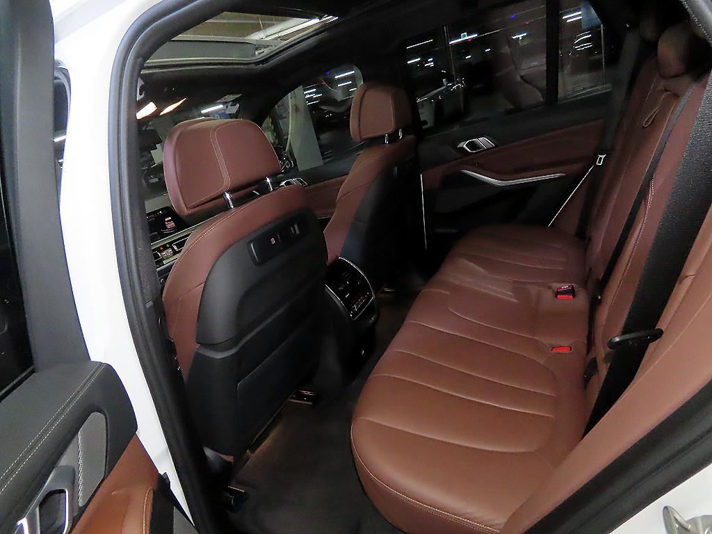 BMW X5 - Vista 9