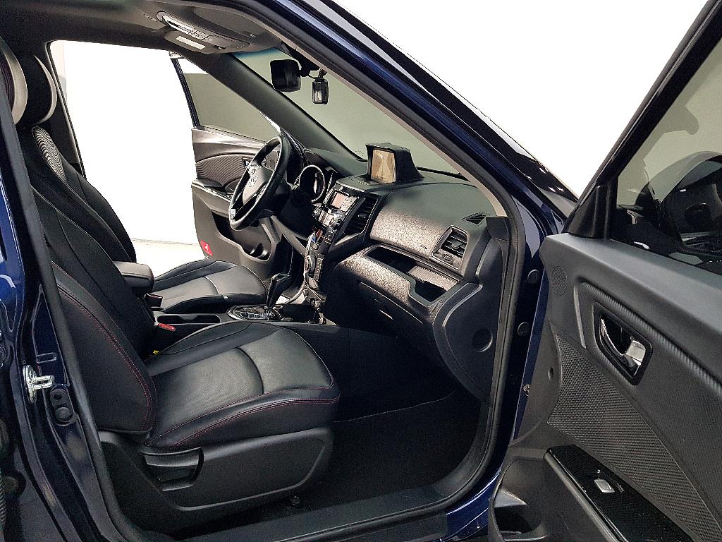 Ssangyong Tivoli 2017 Azul - Importación desde Corea - HF Imports Iquique - Foto 16