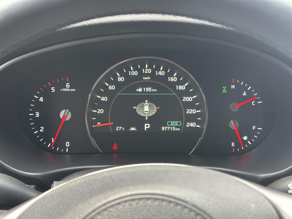 KIA Sorento - Vista 12