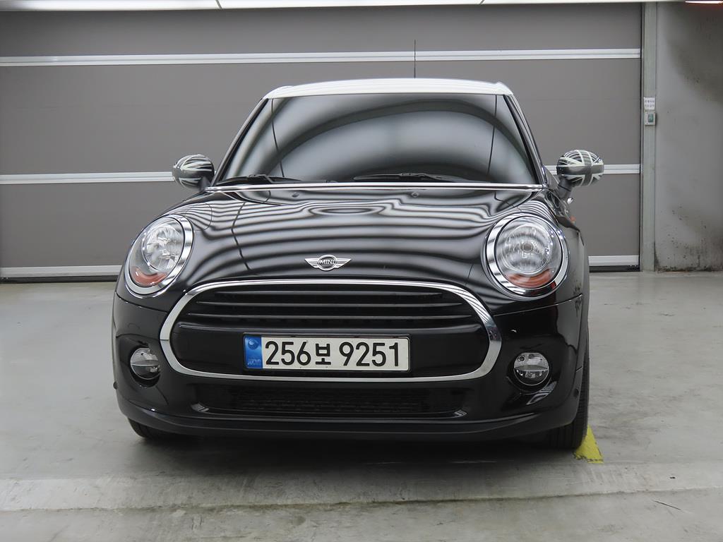 Mini Cooper - Vista 2