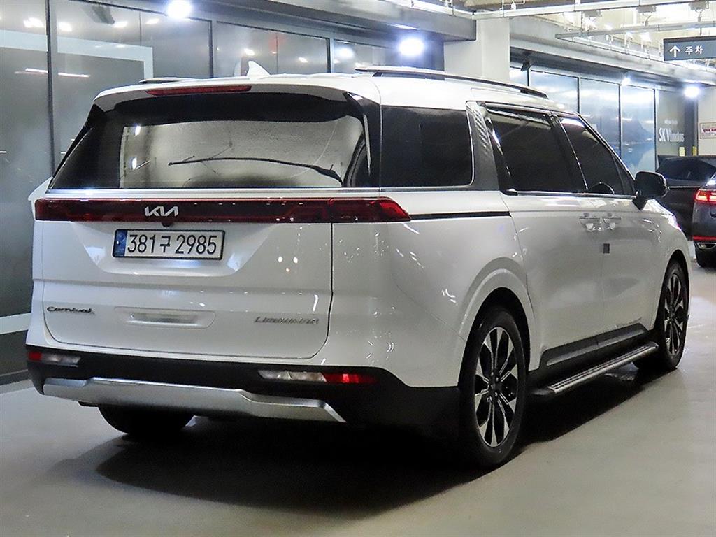 KIA Carnival - Vista 6