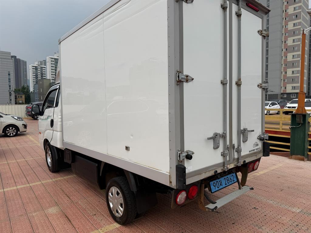 Small Truck Normal Box(High Deck) - Vista 2