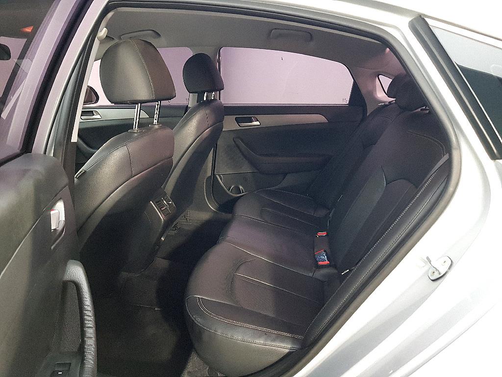 HYUNDAI Sonata - Vista 11