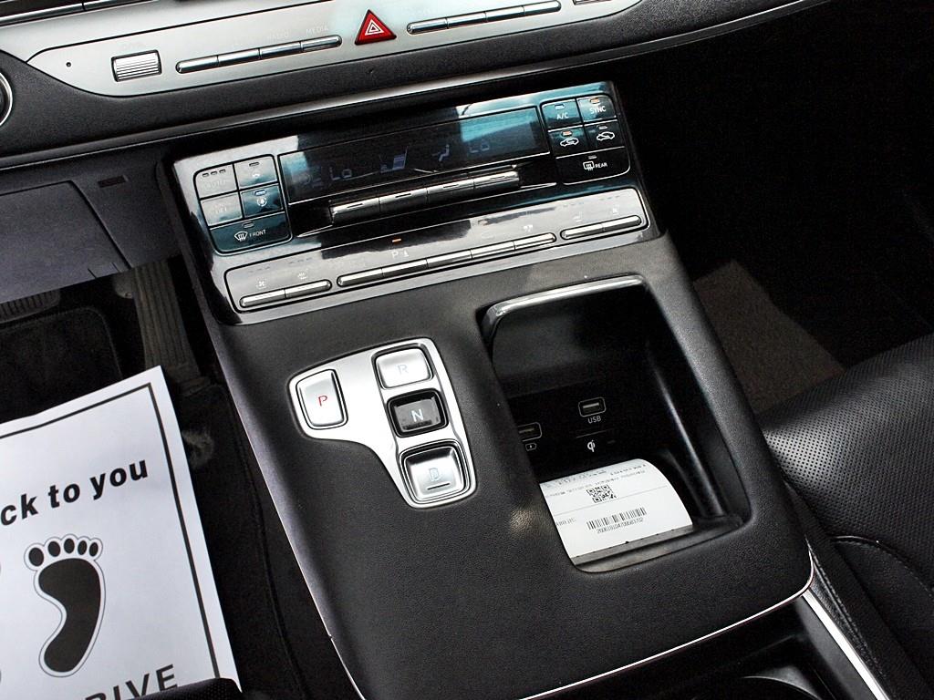 HYUNDAI Grandeur 2020 Negro - Importación desde Corea - HF Imports Iquique - Foto 13