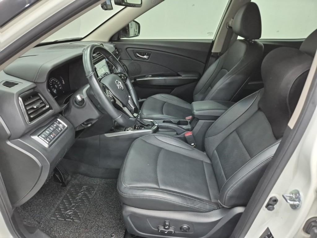 Ssangyong Tivoli 2021 Blanco - Importación desde Corea - HF Imports Iquique - Foto 13