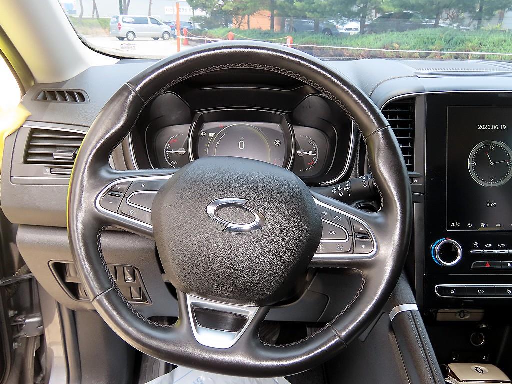 SAMSUNG QM6 - Vista 10