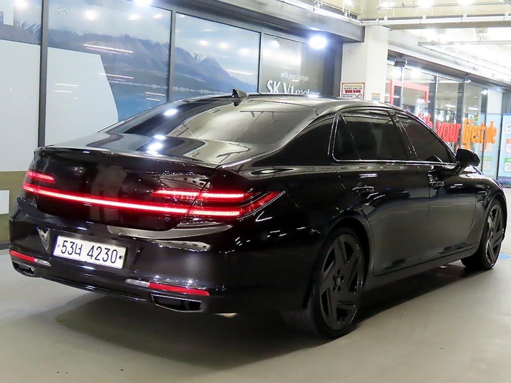 Genesis G90 - Vista 6