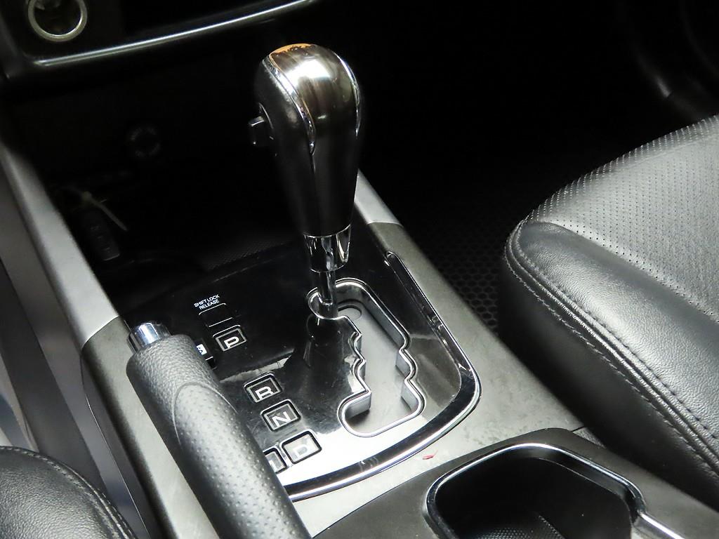 Ssangyong Korando 2014 Blanco - Importación desde Corea - HF Imports Iquique - Foto 13
