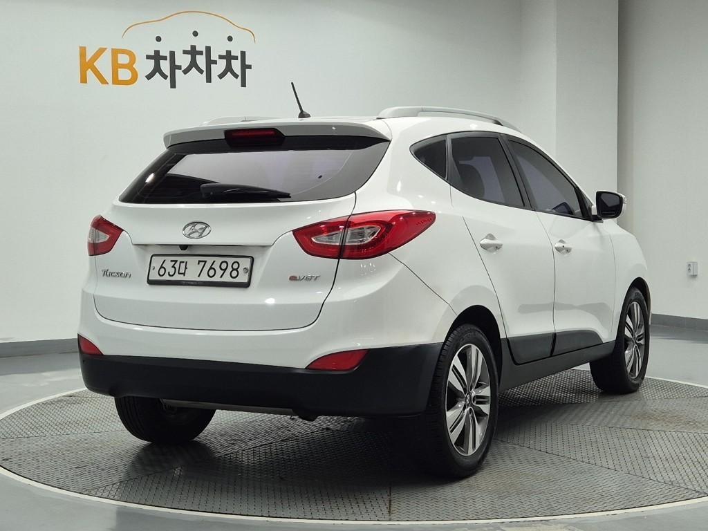 HYUNDAI Tucson - Vista 3