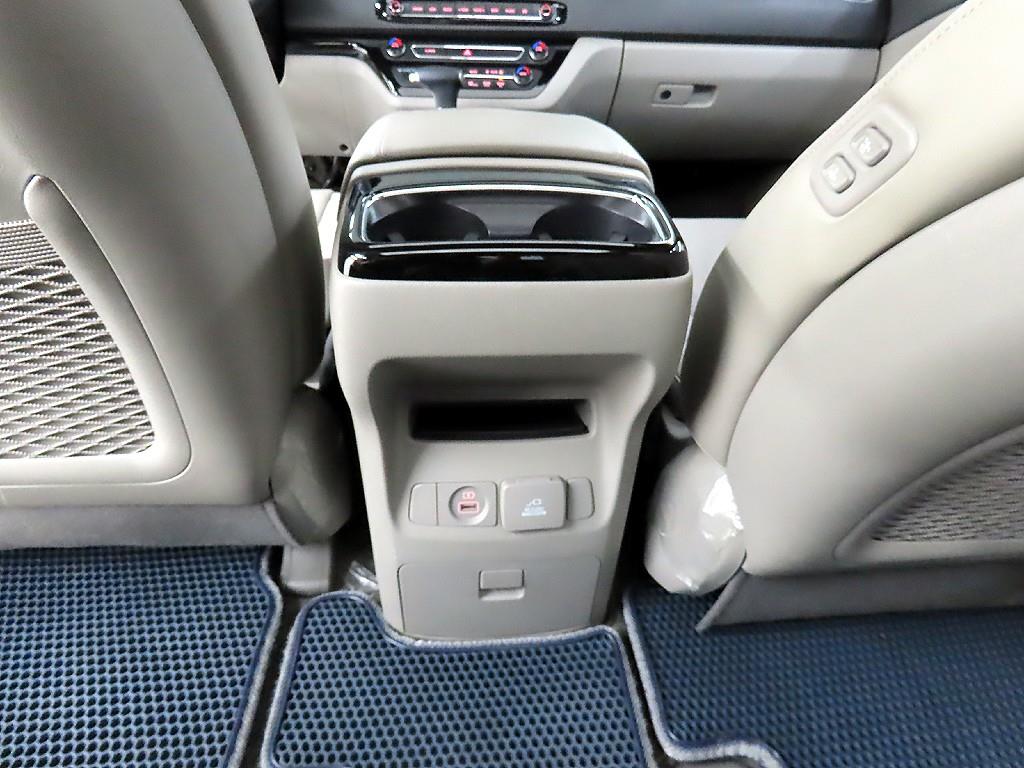 KIA Carnival 2016 - Importación desde Corea - HF Imports Iquique - Foto 15
