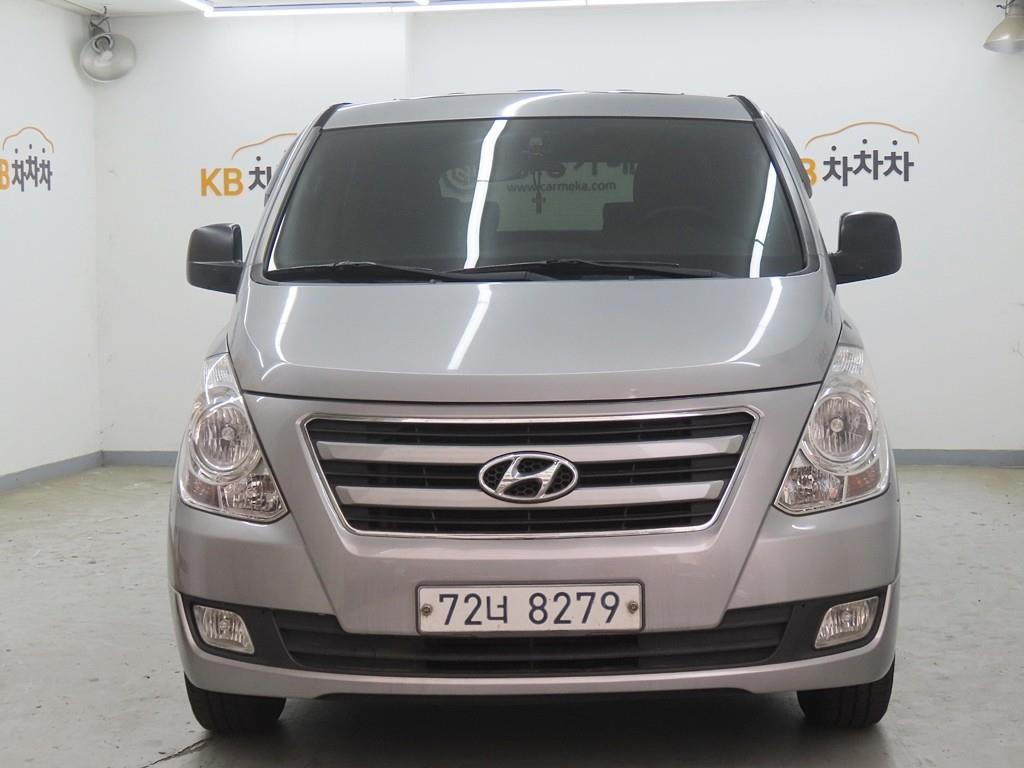 HYUNDAI Starex 2016 Plateado - Importación desde Corea - HF Imports Iquique - Foto 1