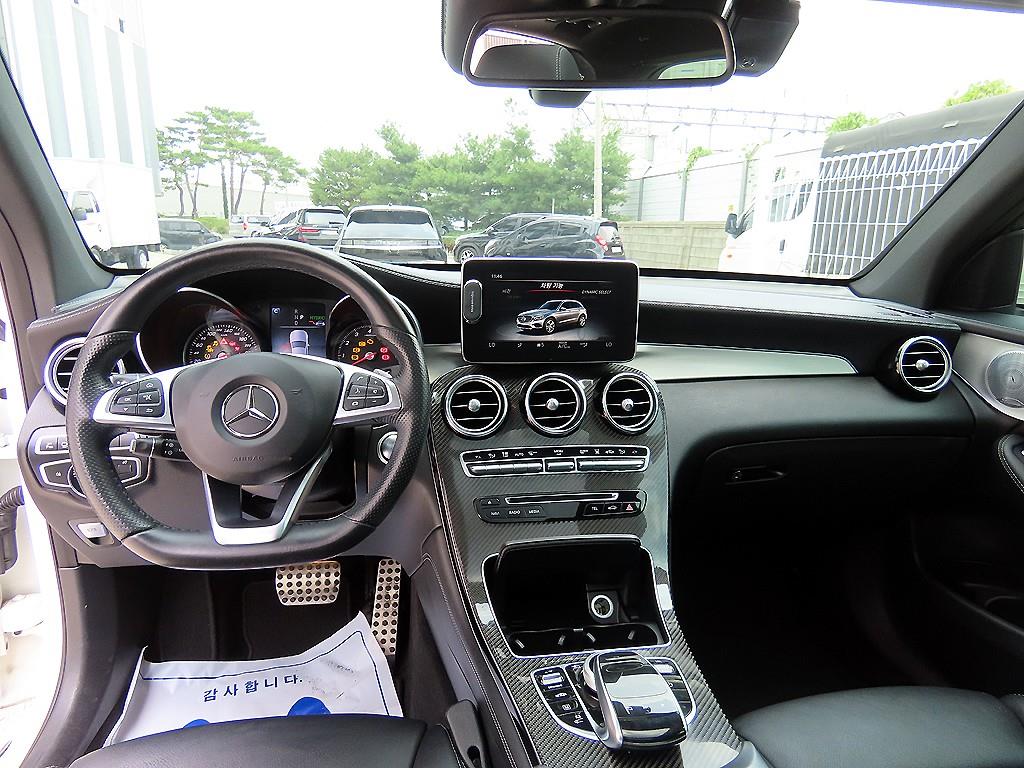Mercedes Benz GLC Class - Vista 9