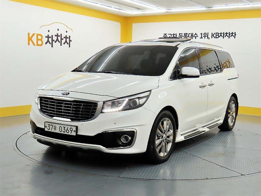 KIA Carnival - Vista 2