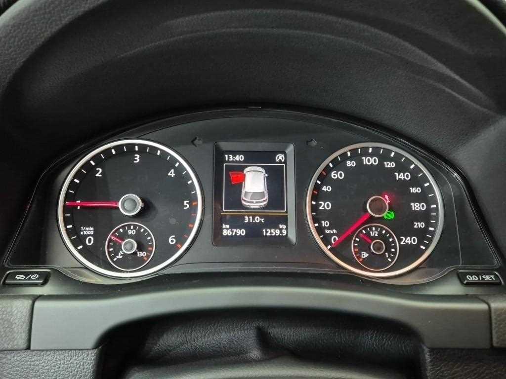Volkswagen Tiguan - Vista 8