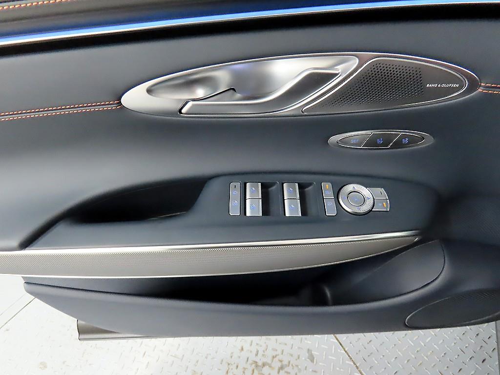 Genesis GV70 2024 - Importación desde Corea - HF Imports Iquique - Foto 13