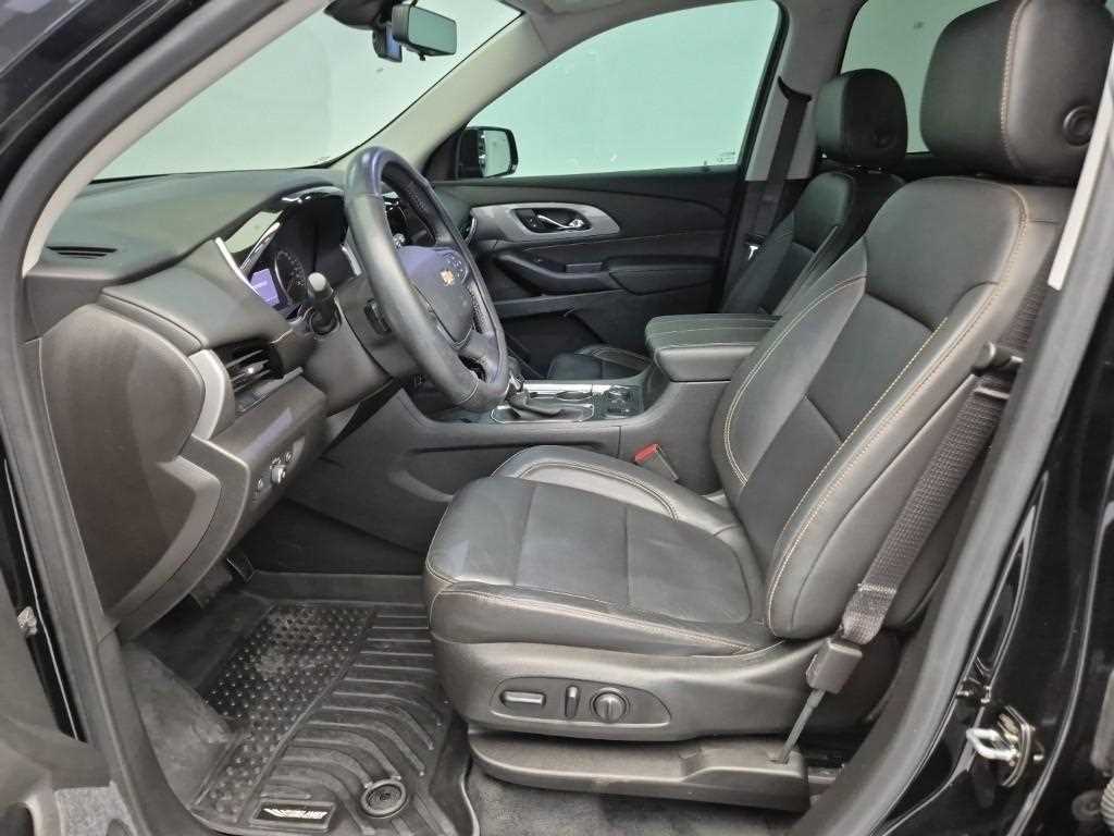 Chevrolet Travers 2021 Negro - Importación desde Corea - HF Imports Iquique - Foto 13