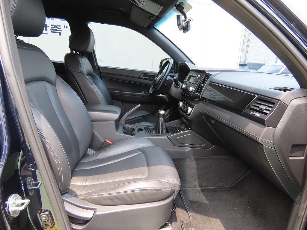 Ssangyong Rexton - Vista 8