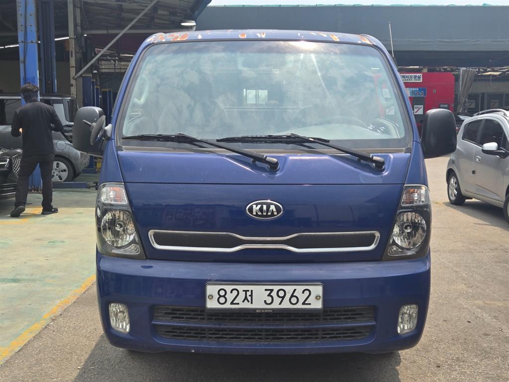 Small Truck Cargo (small) 2015 Azul - Importación desde Corea - HF Imports Iquique - Foto 1