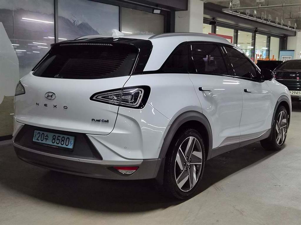 HYUNDAI Nexo - Vista 6