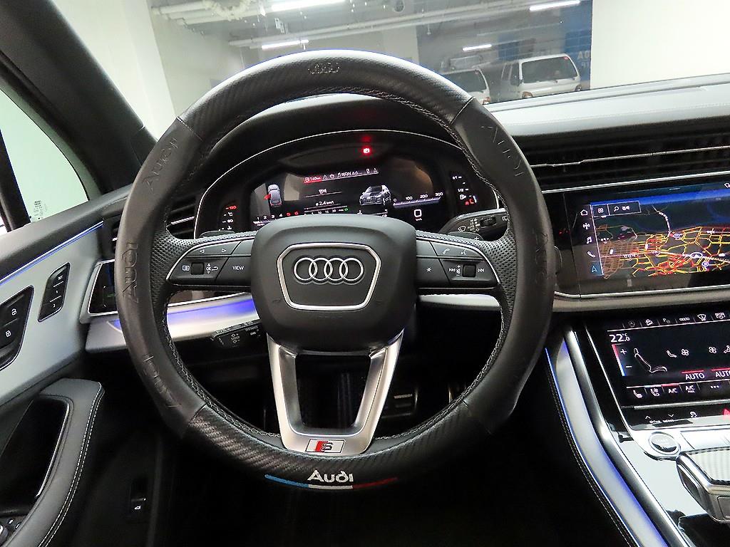 Audi Q7 - Vista 9
