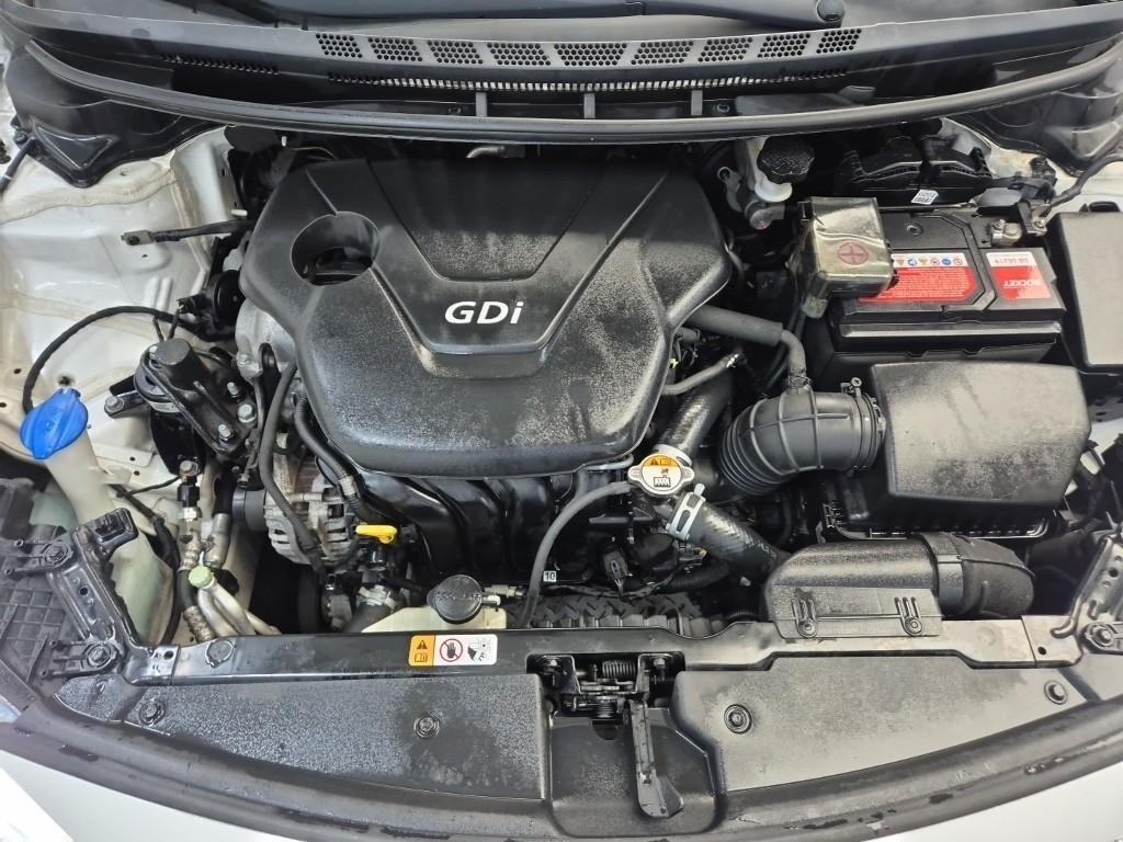 KIA K3 - Vista 7
