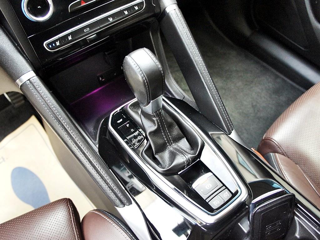 SAMSUNG QM6 2019 Blanco - Importación desde Corea - HF Imports Iquique - Foto 13