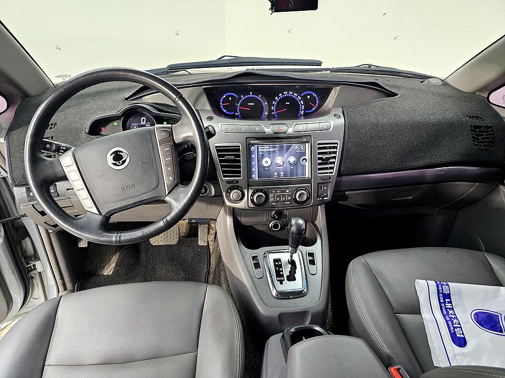 Ssangyong Korando - Vista 7