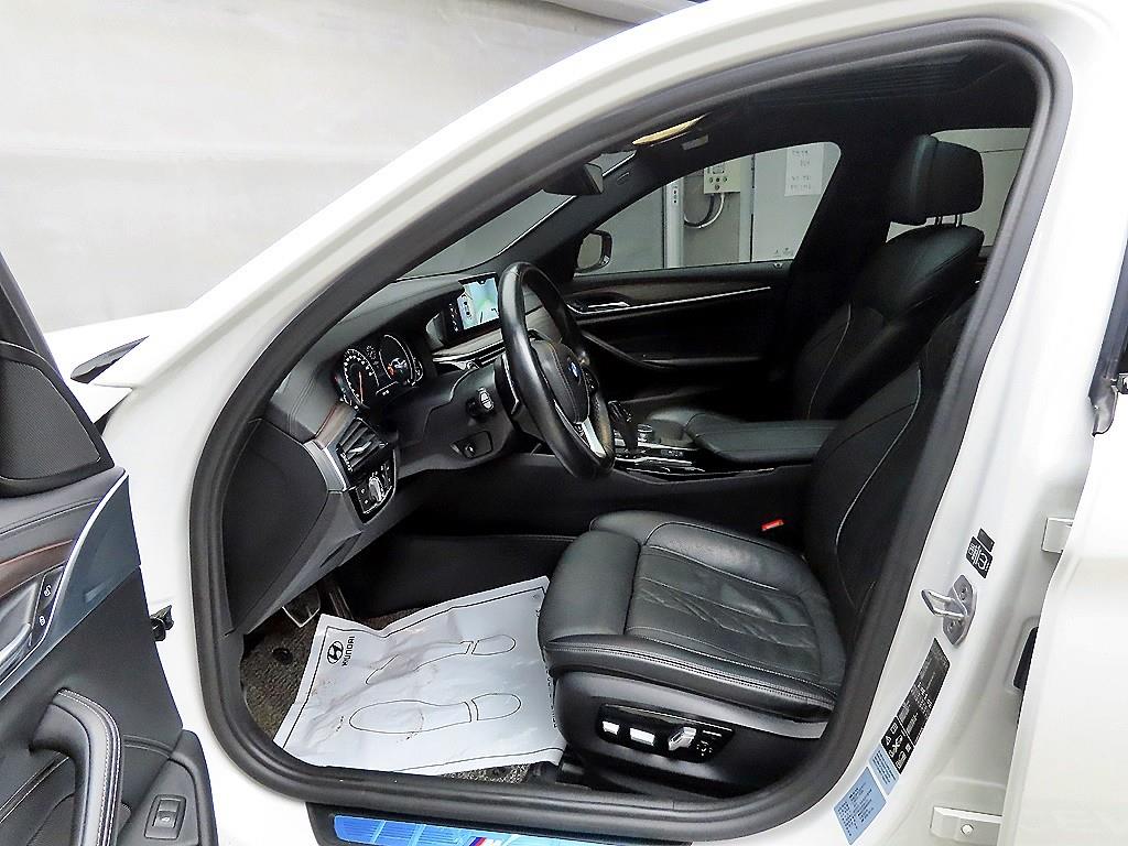 BMW 5 Series - Vista 7