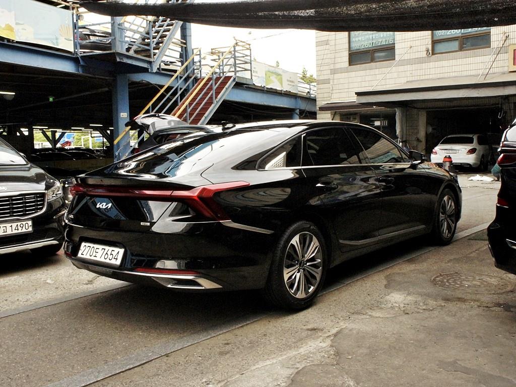 KIA K8 - Vista 6