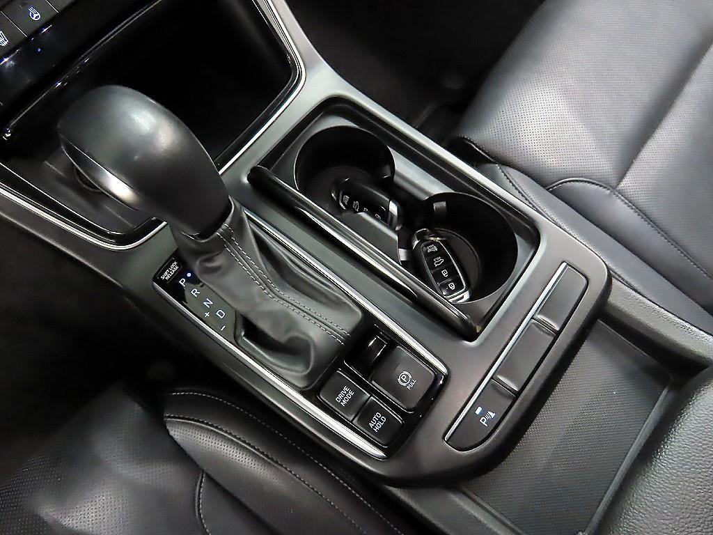 HYUNDAI Grandeur - Vista 12