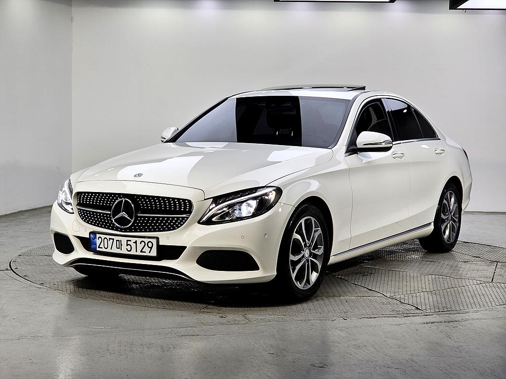 Mercedes Benz C Class 2017 Blanco - Importación desde Corea - HF Imports Iquique - Foto 1