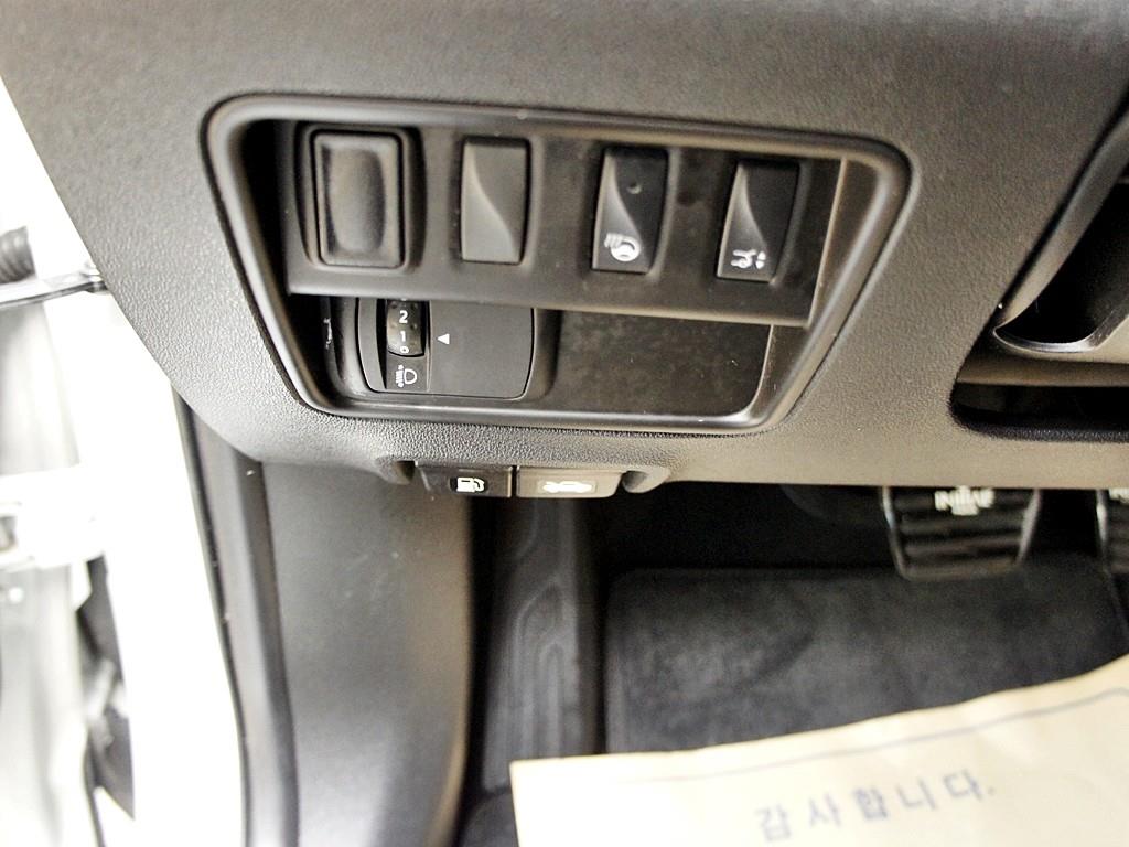 SAMSUNG QM6 2019 Blanco - Importación desde Corea - HF Imports Iquique - Foto 17