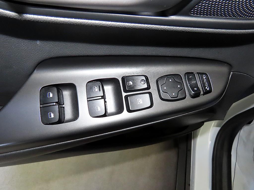 HYUNDAI Kona 2020 Blanco - Importación desde Corea - HF Imports Iquique - Foto 15