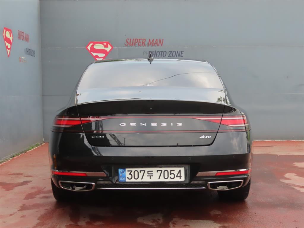 Genesis G90 - Vista 6