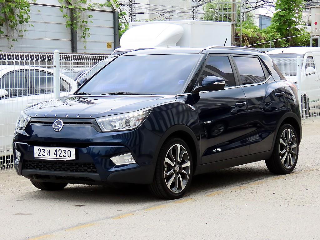 Ssangyong Tivoli - Vista 2