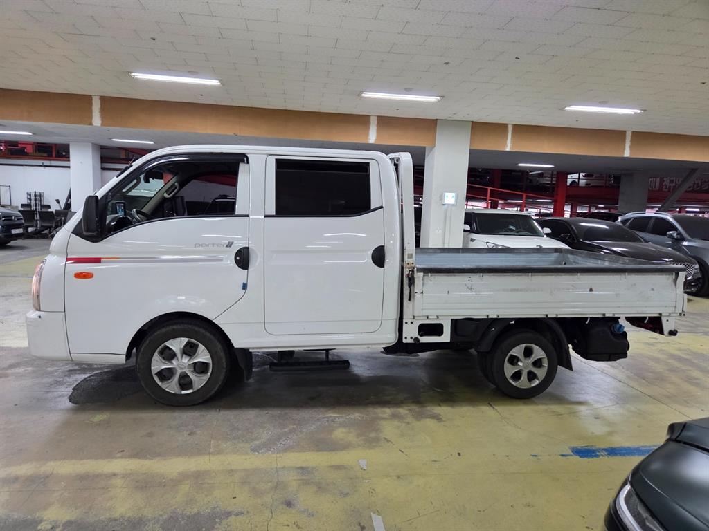 Small Truck Cargo (small) - Vista 3